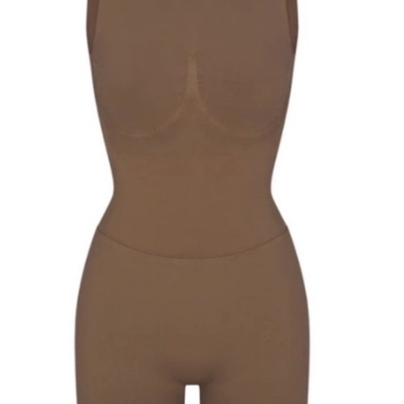 NWT SKIMS Contour Lounge Onesie Romper  size 
4 X/5X - Picture 6 of 8